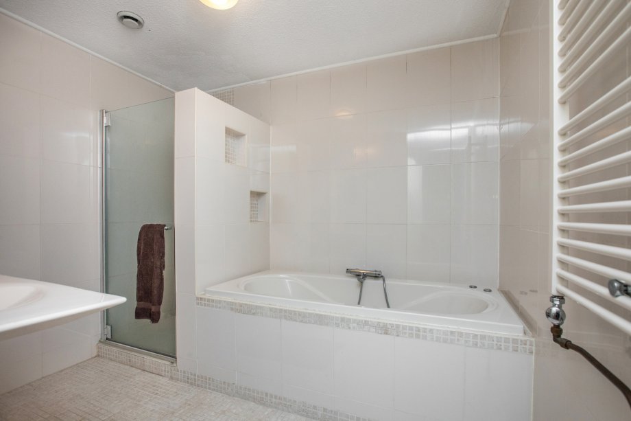 55156644_08-Badkamer-01.jpg